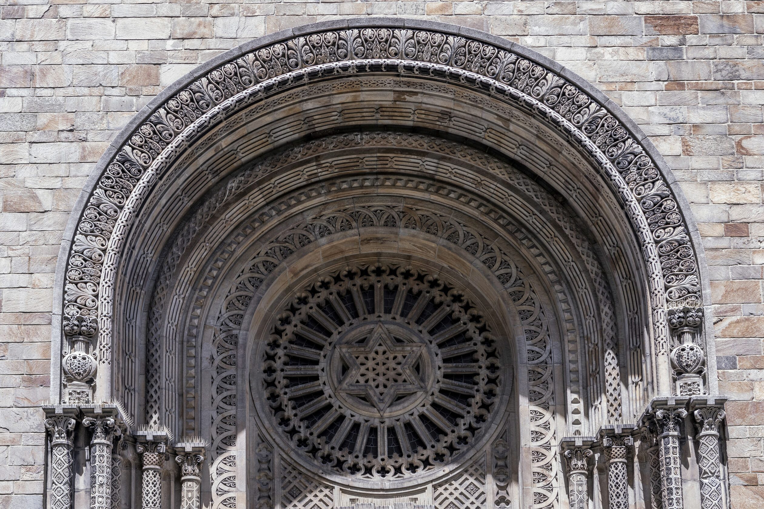 exterior of b'nai jeshurun